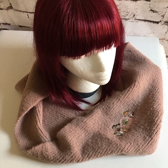 ZARA infinity knit scarf Tan with embroidery design One Size - Picture 5 of 11